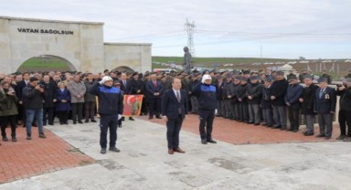 Gürkan, balkan şehitlerini andı