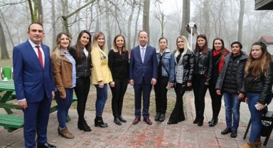 Kadın çalışanlara 8 Mart izni