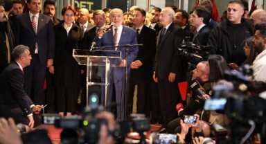 ‘Saadet siyasetin merkezi oldu’