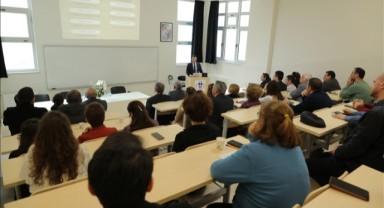 Teknik bilimlerde akademik kurul toplantısı
