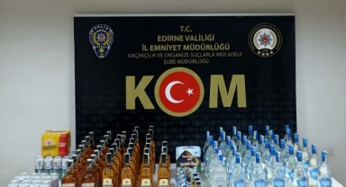 112 şişe gümrük kaçağı içki ele geçirildi
