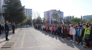 Edirne'deki okullarda ders zili çaldı