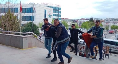 Fabrikalardan hırsızlık iddiasıyla 5 zanlıya tutuklama