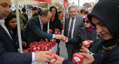Gürkan’dan kandil simidi ikramı!