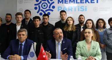 ‘İstifa etmiyoruz, adaylıktan geri çekiliyoruz’