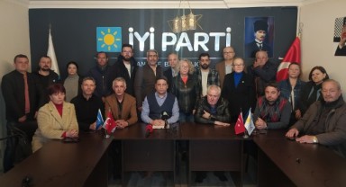 İYİ Parti Keşan ilçe yönetimi de istifa etti
