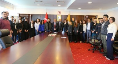 Sağlık bilimleri fakültesi öğrencilerinden Tabakoğlu’na ziyaret