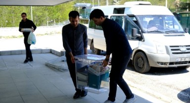 Sınır kapılarında oy verme işlemi hazırlıkları