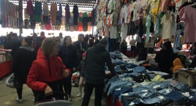 Ulus pazarında turist yoğunluğu