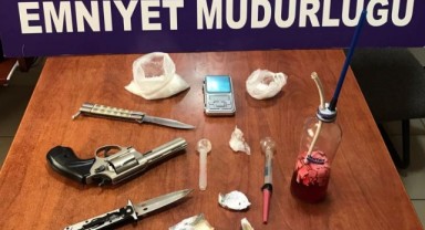 Uyuşturucu operasyonunda 5 tutuklama