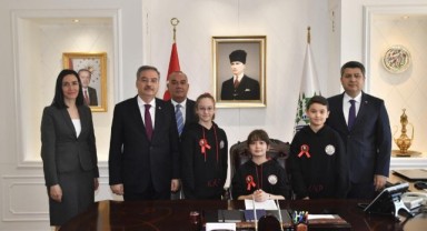 Vali Kırbıyık, 23 Nisan’da koltuğunu devretti
