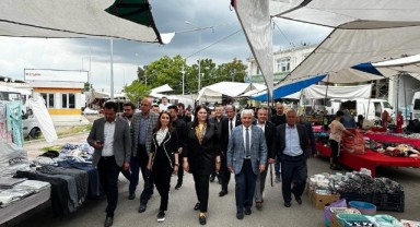 AK Parti’den ilçe temasları