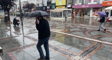Edirne'de sağanak etkili oldu
