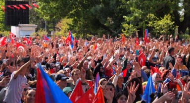 'Edirne istiklaline göz dikenleri affetmez'