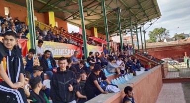 Edirnespor ligde kaldı