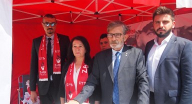 Stantlar mitingten sonra tekrar konacak