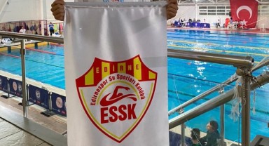 Asrın yüzmede Edirne’yi temsil etti