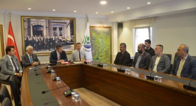 Dev projede imzalar atıldı