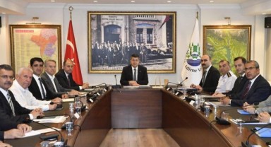 Kapıdaki hazırlıklar masaya yatırıldı