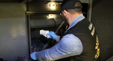 Kapıkule’de elektronik sigara ve ilaç ele geçirildi