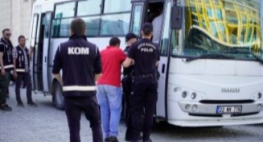 Kukla operasyonunda 9 tutuklama