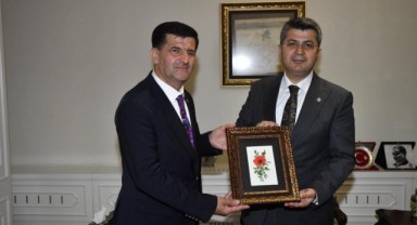 Muhtar Korkan’a doğum günü jesti