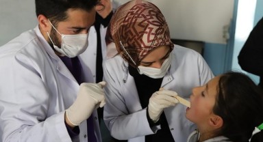 Öğrencilere ağız ve diş sağlığı taraması yapıldı