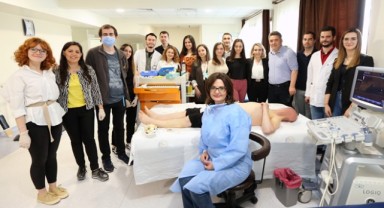 TÜ’de uygulamalı botox eğitimi