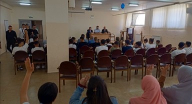 TÜ heyeti ilahiyat lisesini ziyaret etti