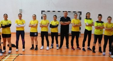 Kadın Hentbol Takımı gelecek sezondan umutlu