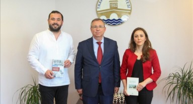 TÜ'de Öğretim üyelerinden kitap takdimi