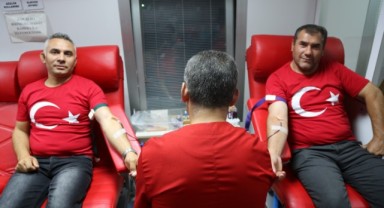 Türk Kızılay’ı 15 Temmuz’da meydanlarda