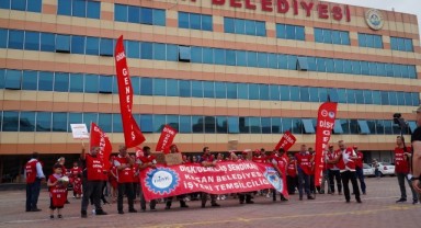 İşçiler bu kez ailece haklarını aradı
