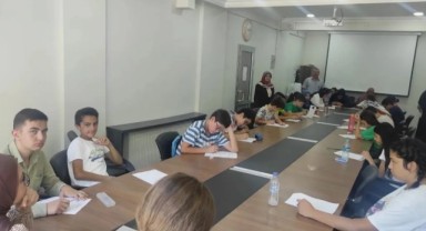 Kur'an kurslarında bilgi yarışması