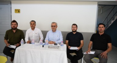 ‘Spor salonuna ikinci kez zemin yapılmıyor’