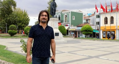 Gümrükçü kalbinde
