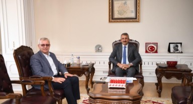 Helvacıoğlu’ndan Vali Sezer’e ziyaret
