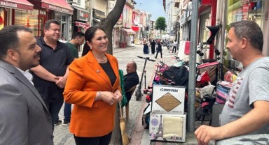 İba, esnaf ve vatandaşları dinliyor
