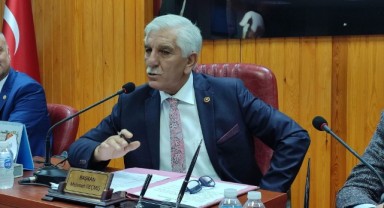 ‘Okullar yıkıldı, yeni okul yapılmadı’