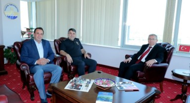 Onur Karaburun’dan iadei ziyaret