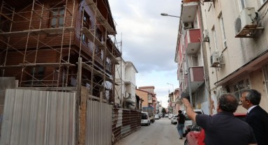 Sezer’den tarihi konaklara inceleme