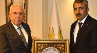 Vali Sezer’den ETSO’ya İade-i Ziyaret