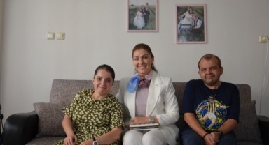 Vali Sezer’in eşinden, Aslı ve Barış’a ziyaret