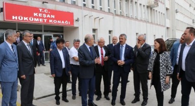 ‘Köpeğini sokağa bırakanlara ceza verilmeli’