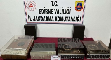 200 bin liralık kaçak eşya yakalandı