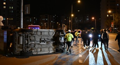 Cip devrildi; sürücüsü yaralandı