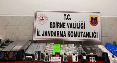 Jandarma kaçakçıları yakaladı
