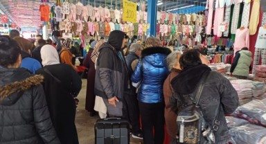 Komşu kışlık alışverişinde