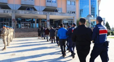 Sınırda yakalanan teröristler tutuklandı