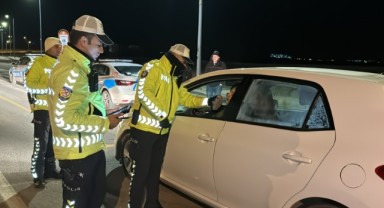 Trafik denetimleri tüm hızı ile sürüyor